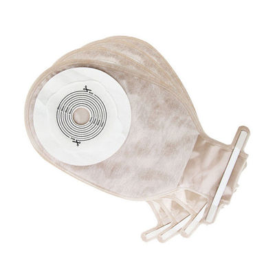 Sac de stomie à complexion avec co-extrusion PVDC à haute barrière